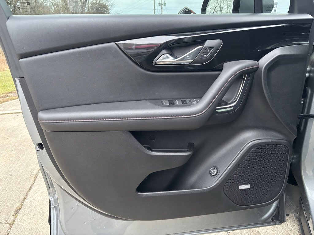 Used 2025 Chevrolet Blazer RS image 20