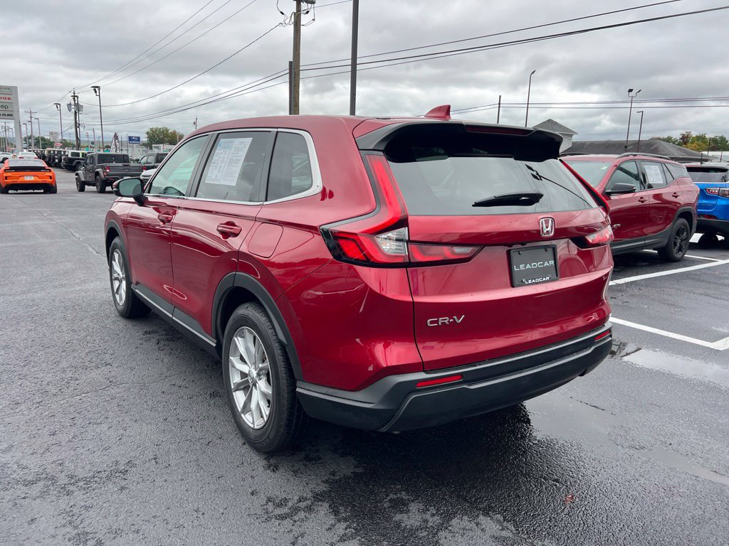 Used 2025 Honda CR-V EX image 3