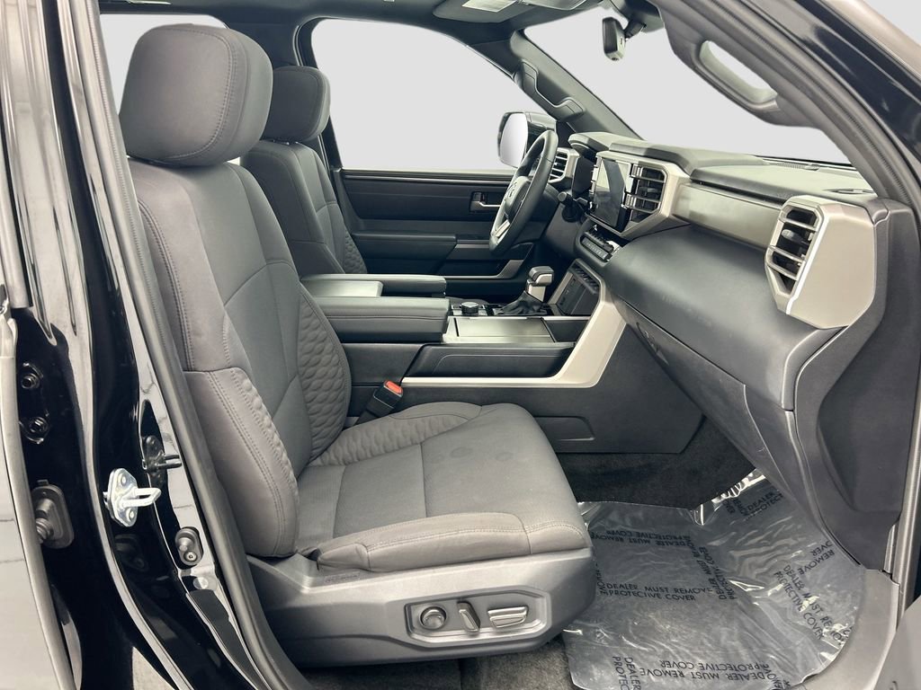 Used 2025 Toyota Sequoia SR5 image 18