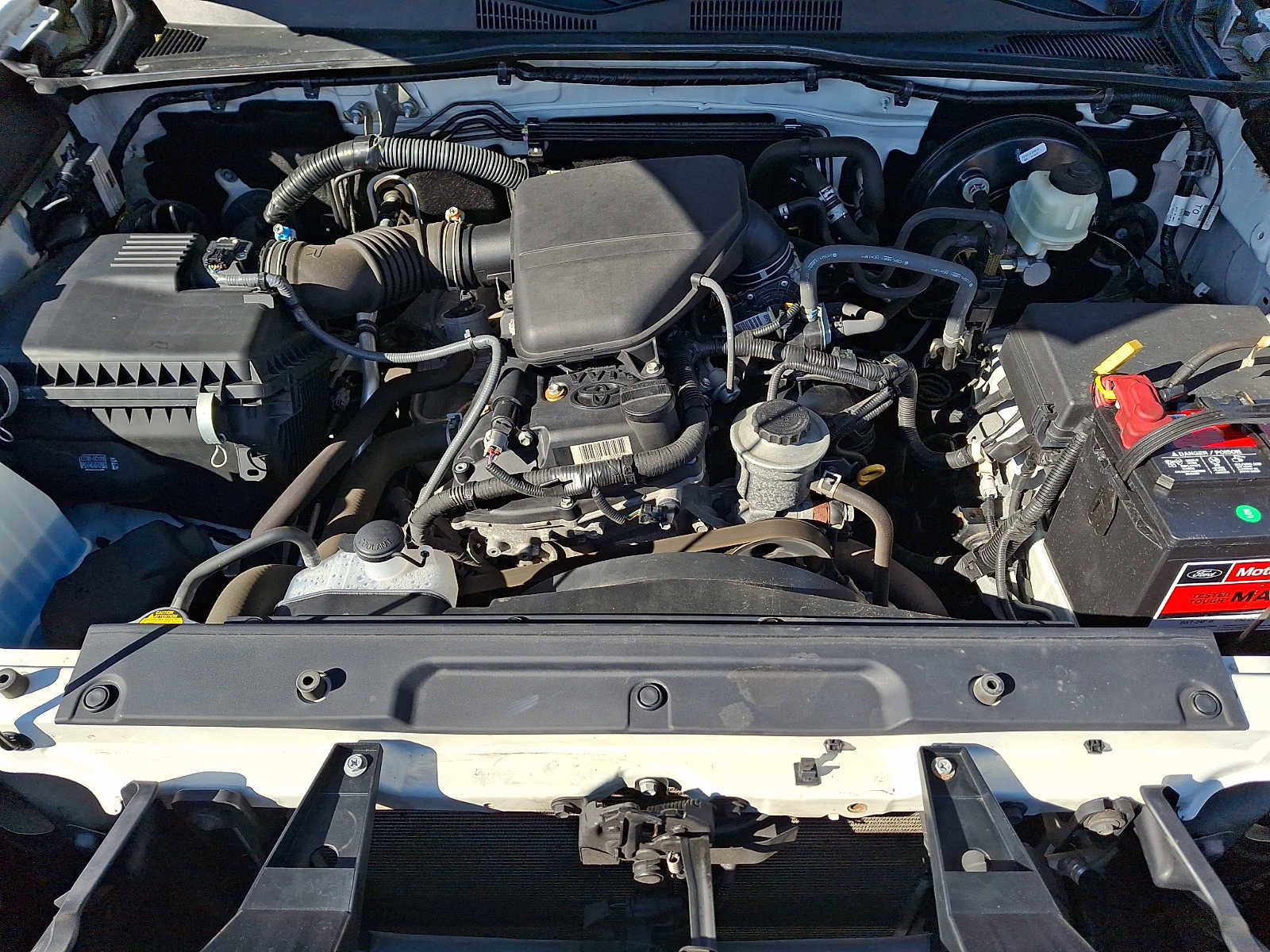 Used 2016 Toyota Tacoma SR image 27