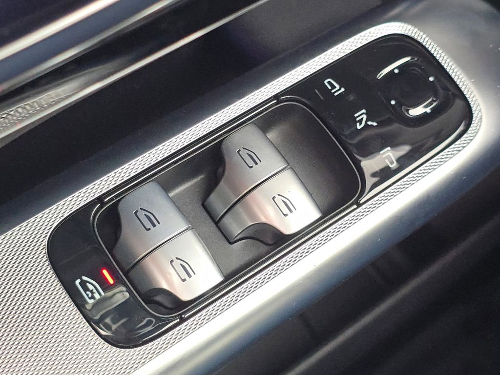 New 2026 Mercedes-Benz GLC 300 4MATIC image 28