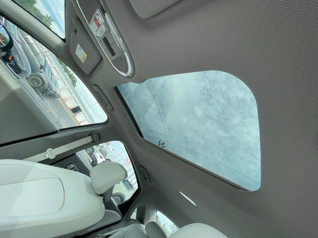 Used 2024 Hyundai Ioniq 6 Limited image 21