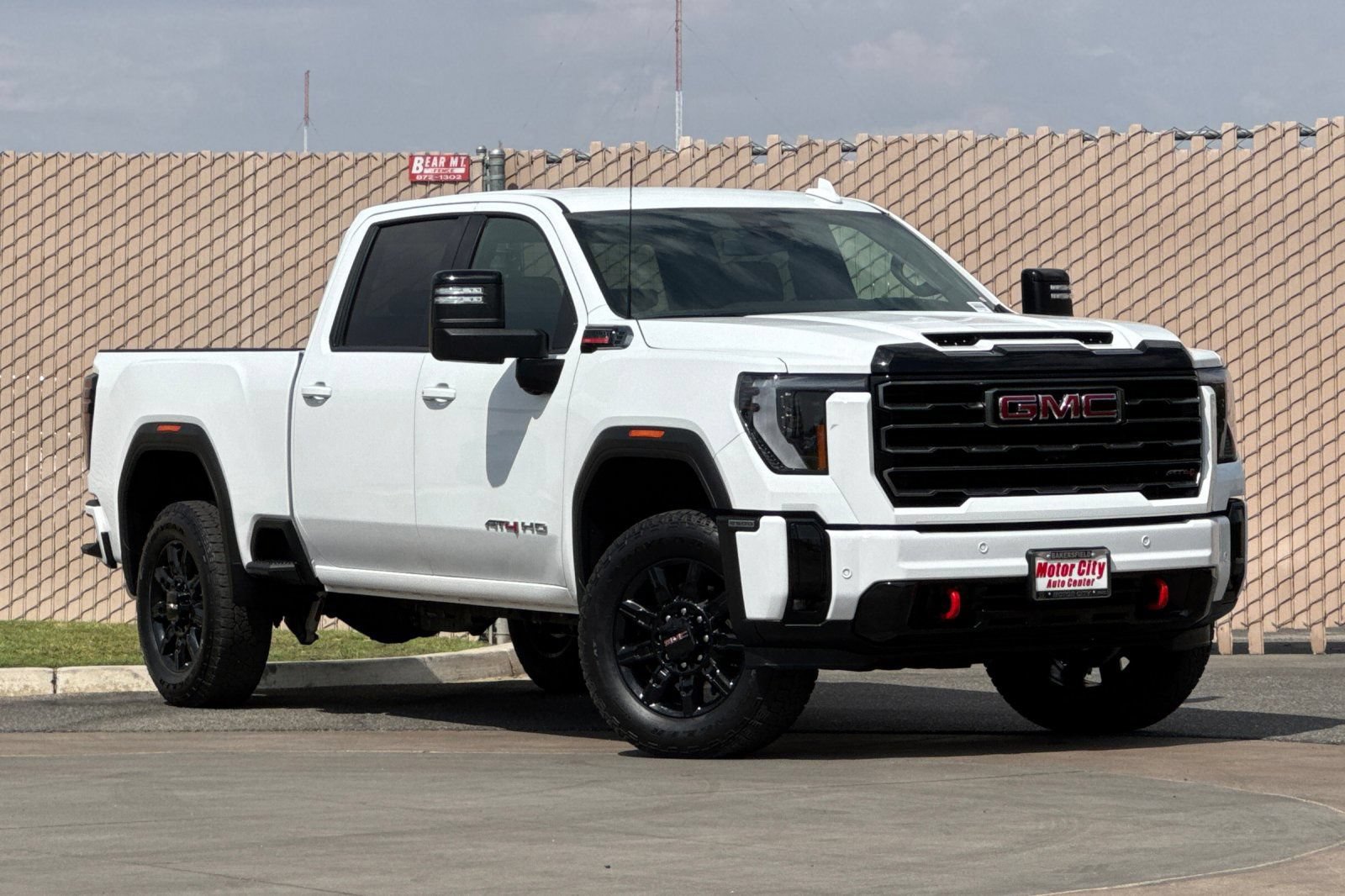 Certified 2025 GMC Sierra 2500 AT4 AWD/4WD image 2