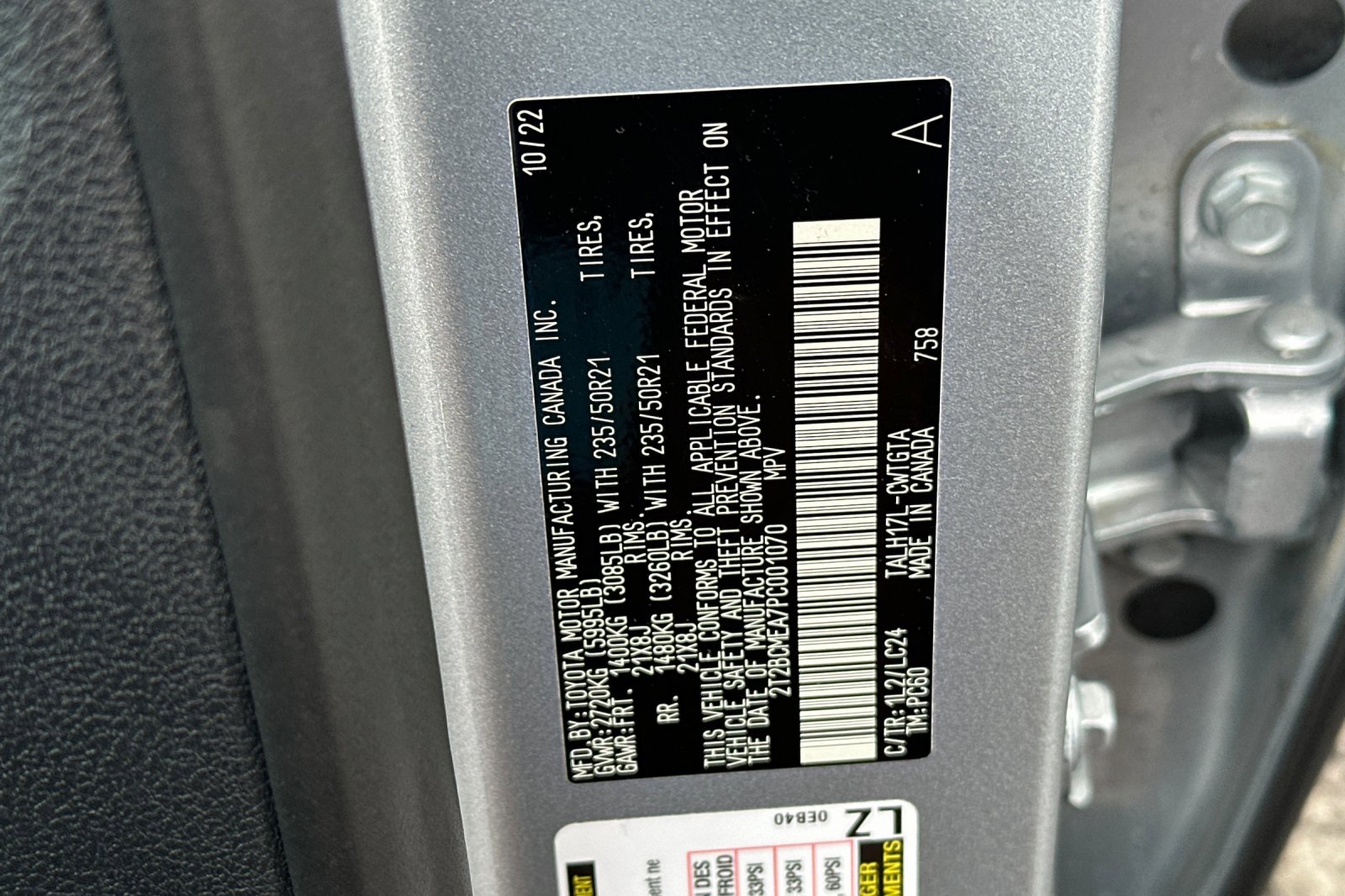 Used 2023 Lexus RX 500h F Sport w/ Cold Area Package image 28