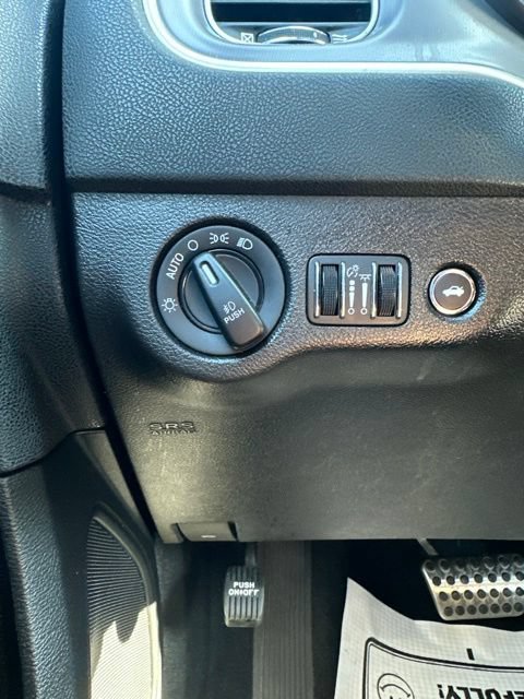 Used 2020 Dodge Charger Scat Pack RWD image 16
