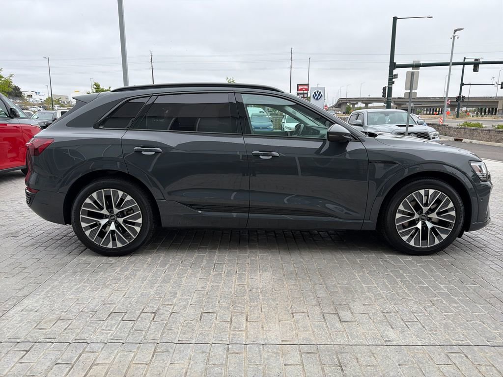 Used 2024 Audi Q8 e-tron Prestige w/ Prestige Package AWD/4WD image 6