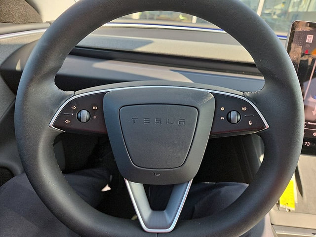 Used 2025 Tesla Model 3 Long Range RWD image 22