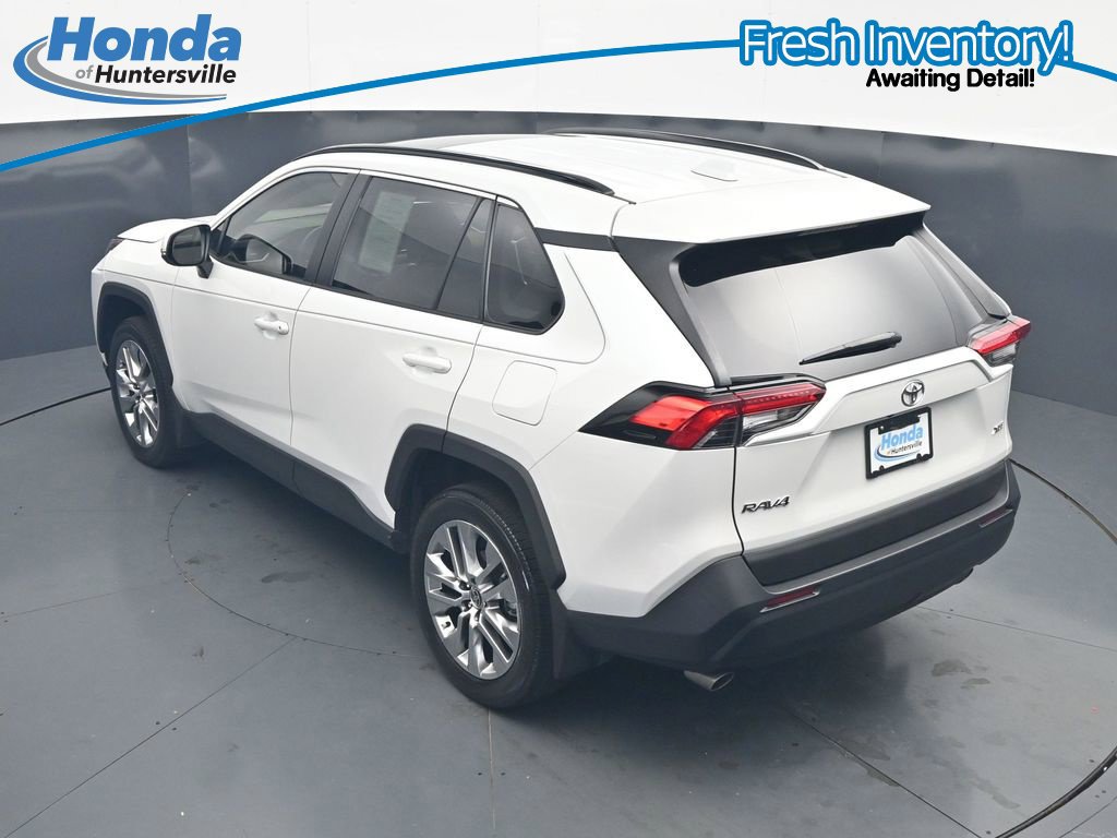 Used 2024 Toyota RAV4 XLE Premium FWD image 32