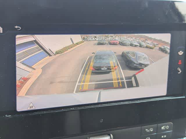 Used 2024 Mercedes-Benz eSprinter 170 Cargo image 28