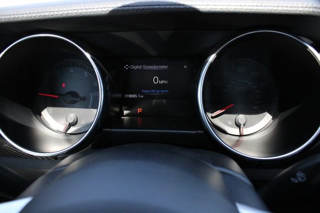 Used 2020 Ford Mustang Coupe image 9