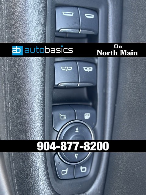 Used 2017 Cadillac XT5 Luxury w/ Driver Awareness Package image 23