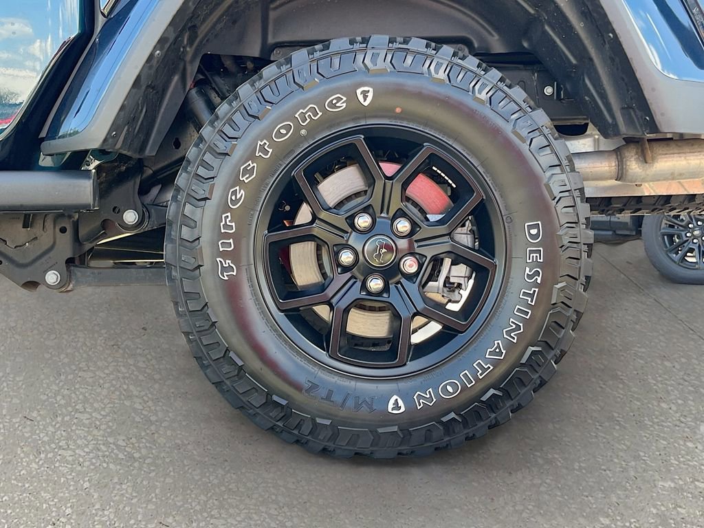 Certified 2025 Jeep Gladiator Willys image 29