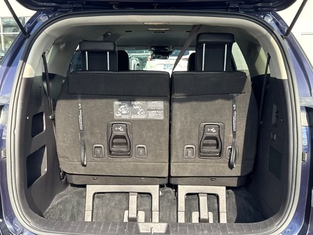 Used 2023 Kia Carnival LX image 12