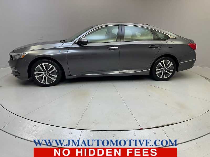 Used 2018 Honda Accord Touring image 2