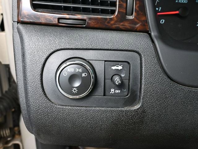 Used 2012 Chevrolet Impala LT FWD image 27