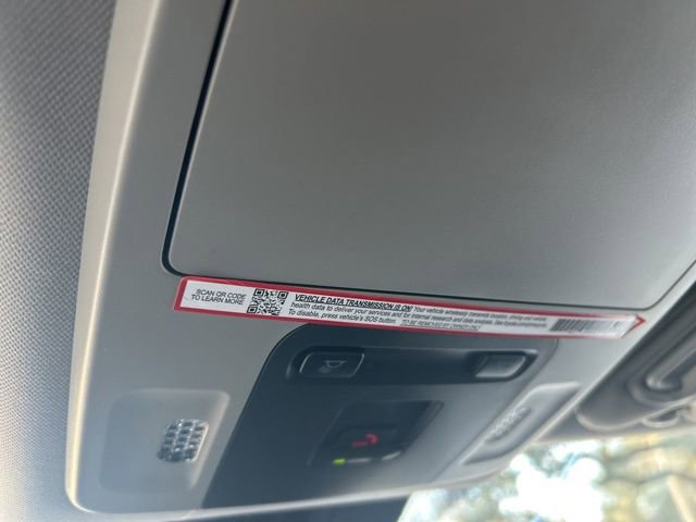 Used 2025 Toyota Camry LE image 28