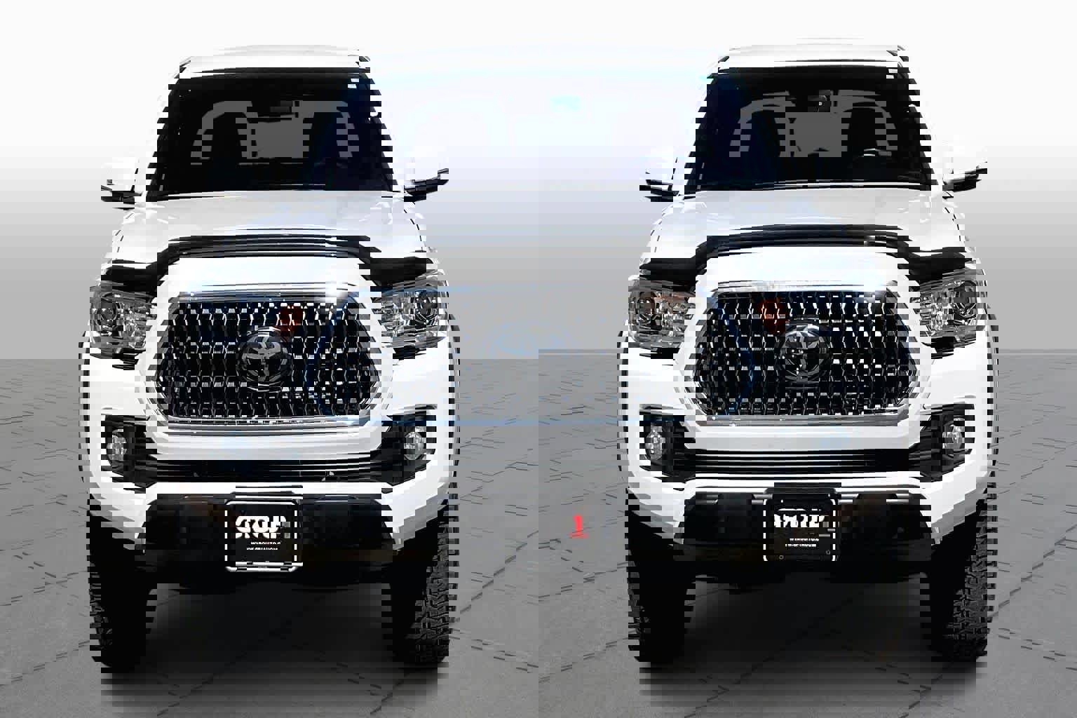 Used 2019 Toyota Tacoma TRD Off-Road image 3