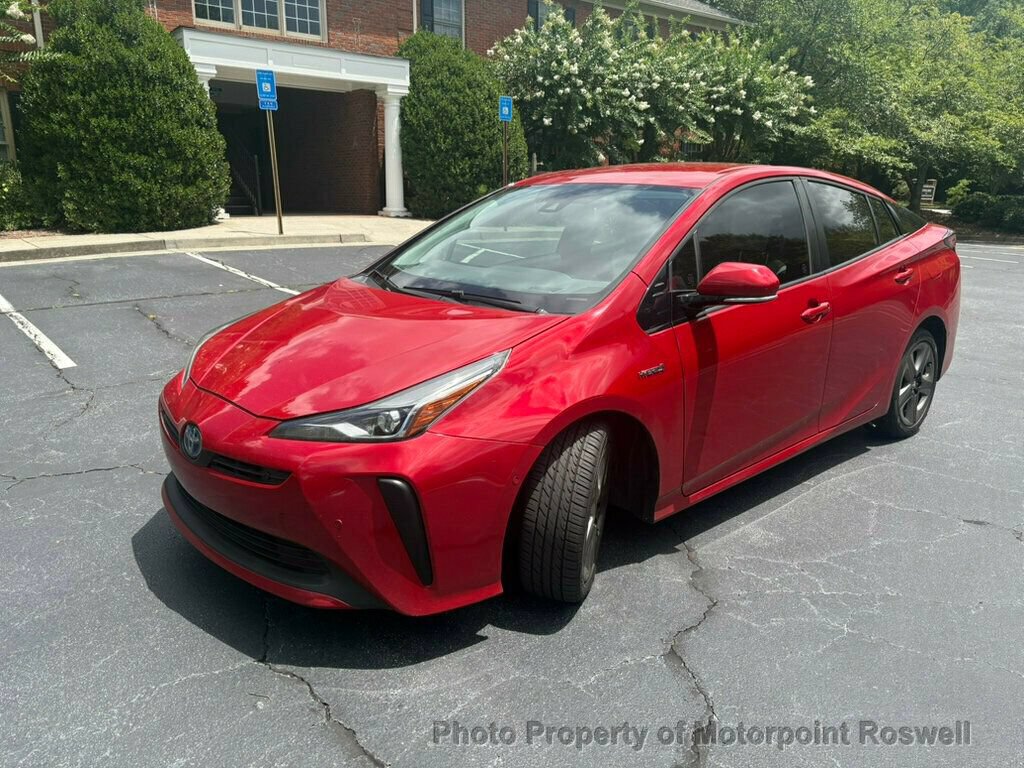 Used 2019 Toyota Prius Limited FWD image 3