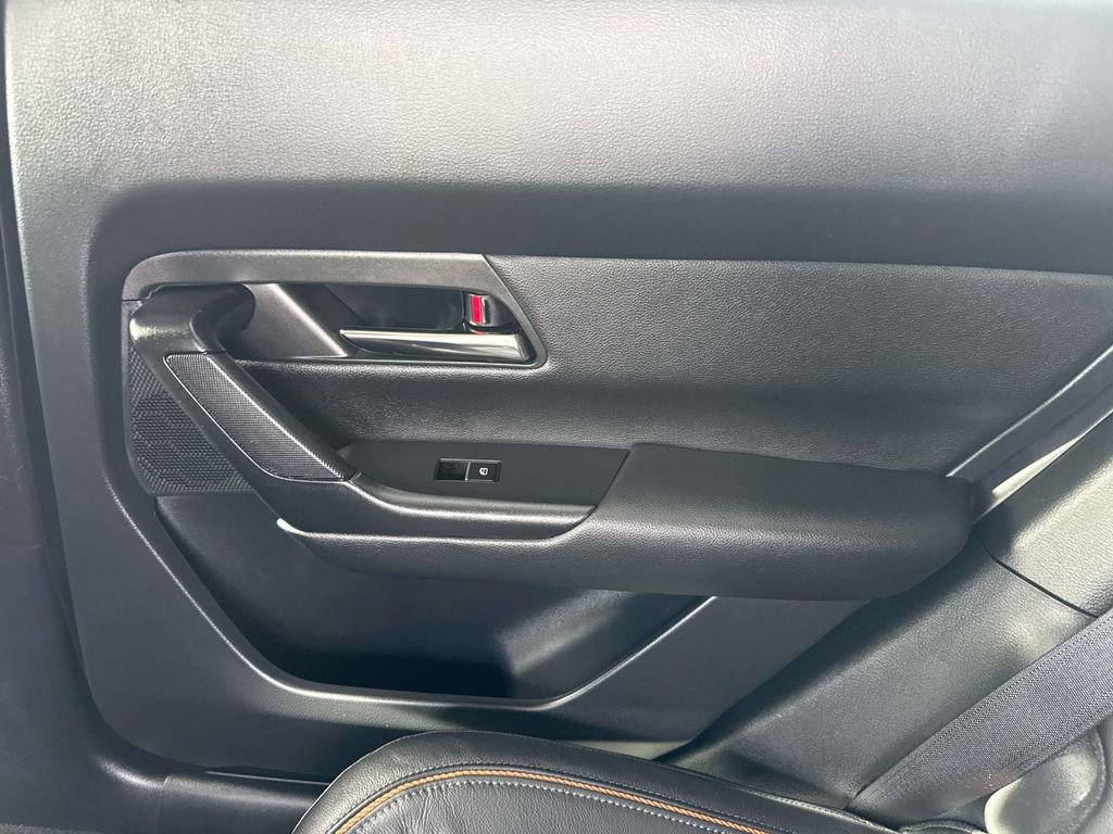 Certified 2025 MAZDA CX-50 AWD 2.5 S w/ Weather Package image 12