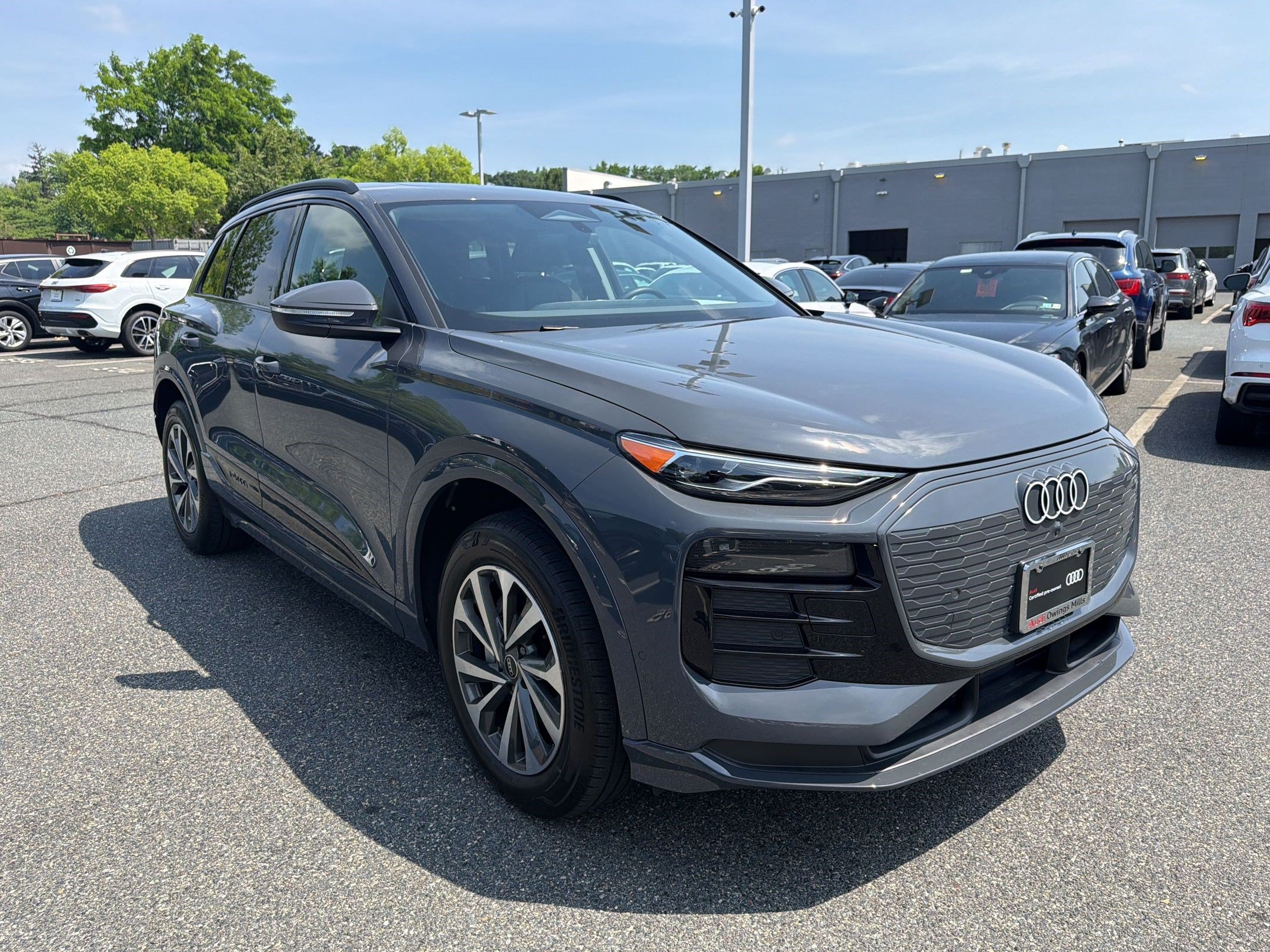 Used 2025 Audi Q6 e-tron Premium w/ Convenience Package AWD/4WD image 6
