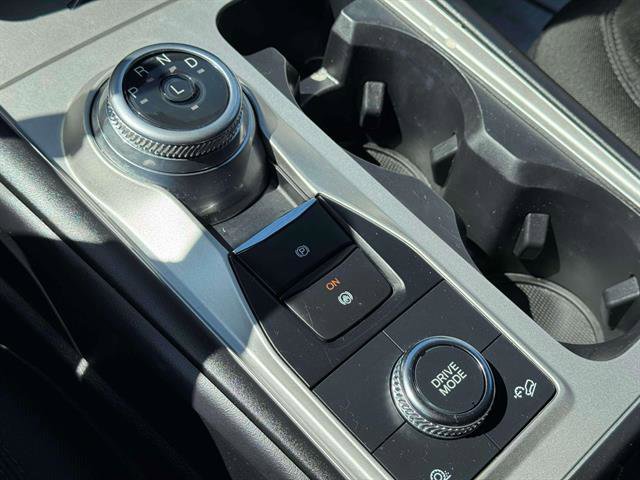 Used 2022 Ford Explorer XLT image 17