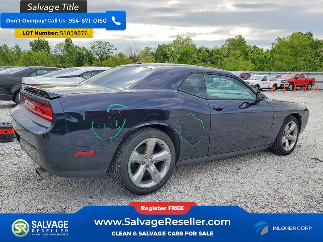 Used 2012 Dodge Challenger SXT Plus RWD image 4