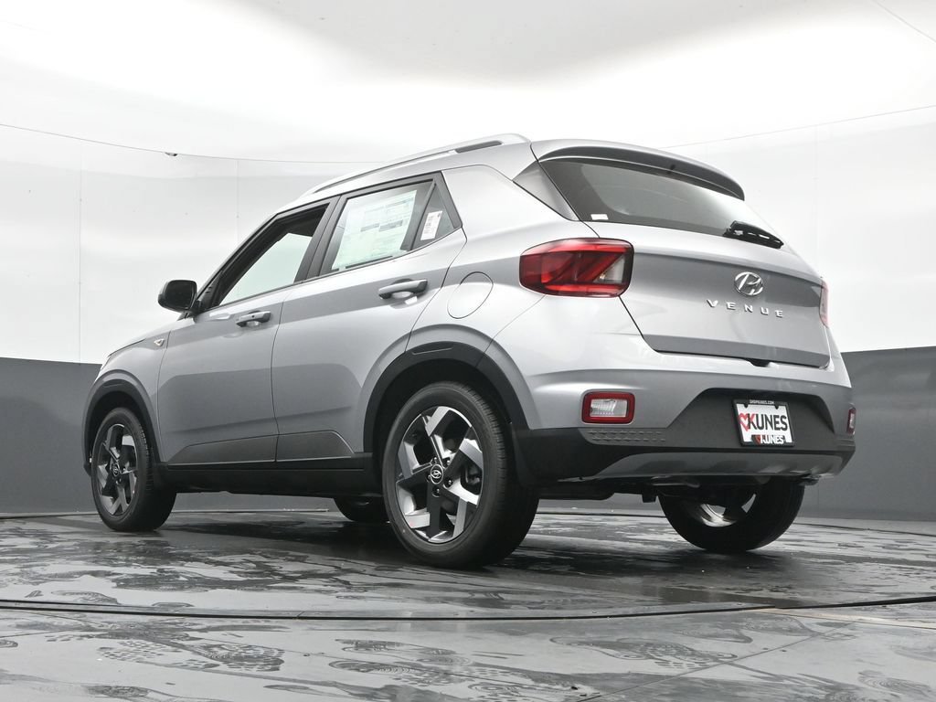 New 2026 Hyundai Venue SEL FWD image 47