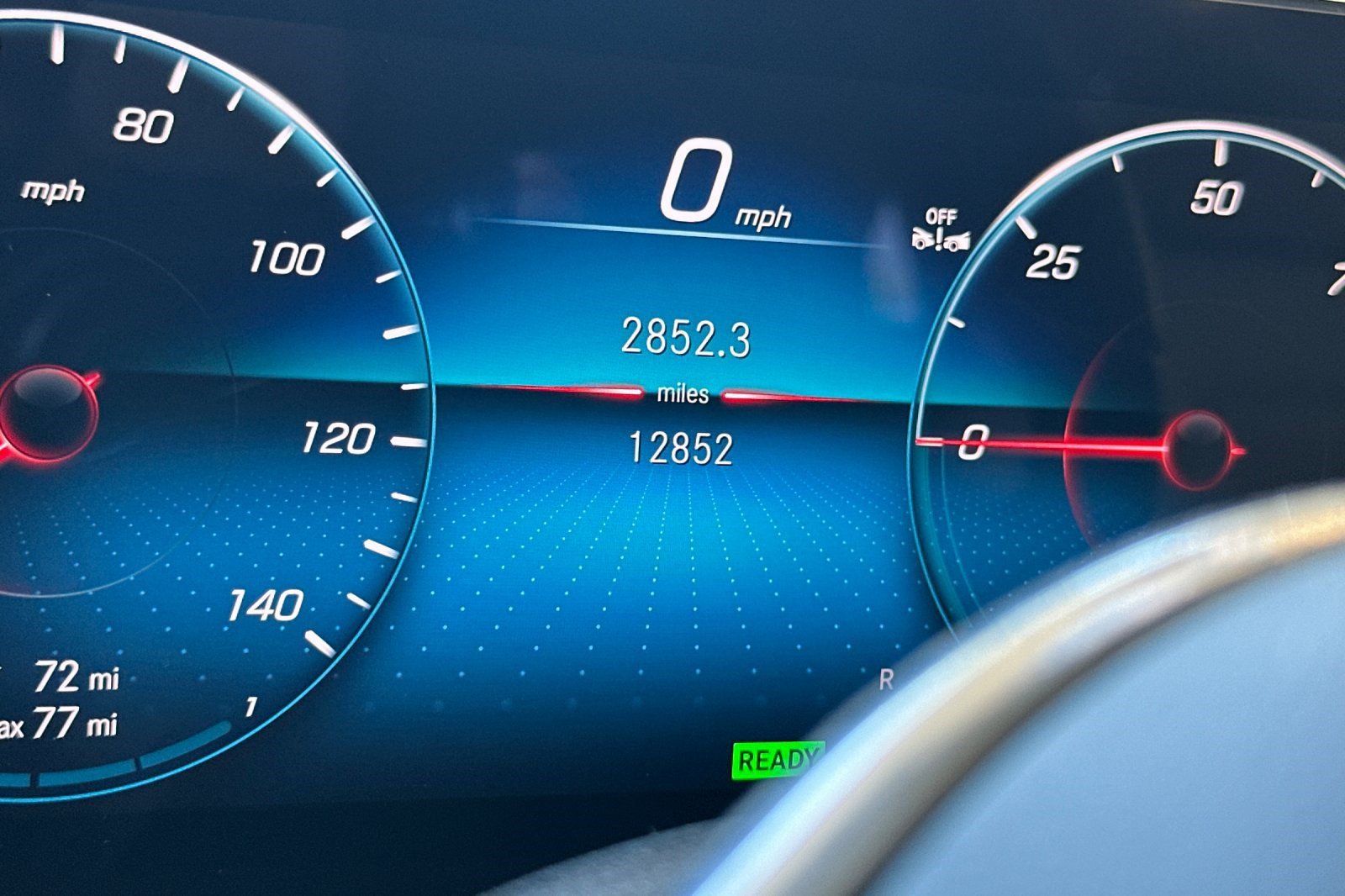 Used 2023 Mercedes-Benz EQB 300 4MATIC image 19