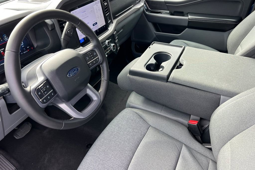 Used 2025 Ford F150 XLT w/ Equipment Group 301A Standard image 12