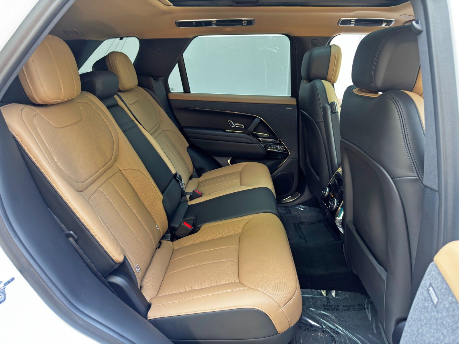 Used 2024 Land Rover Range Rover Sport Autobiography image 47