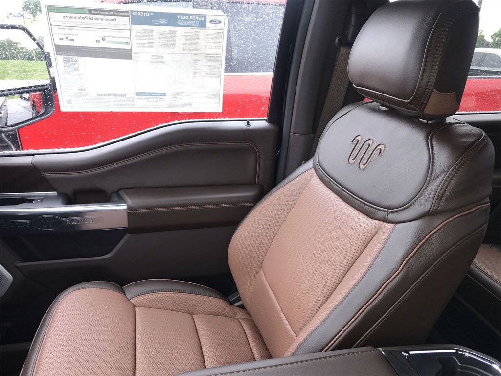 New 2025 Ford F350 King Ranch w/ Chrome Package image 23