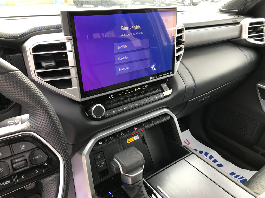 Certified 2024 Toyota Sequoia Platinum AWD/4WD image 22