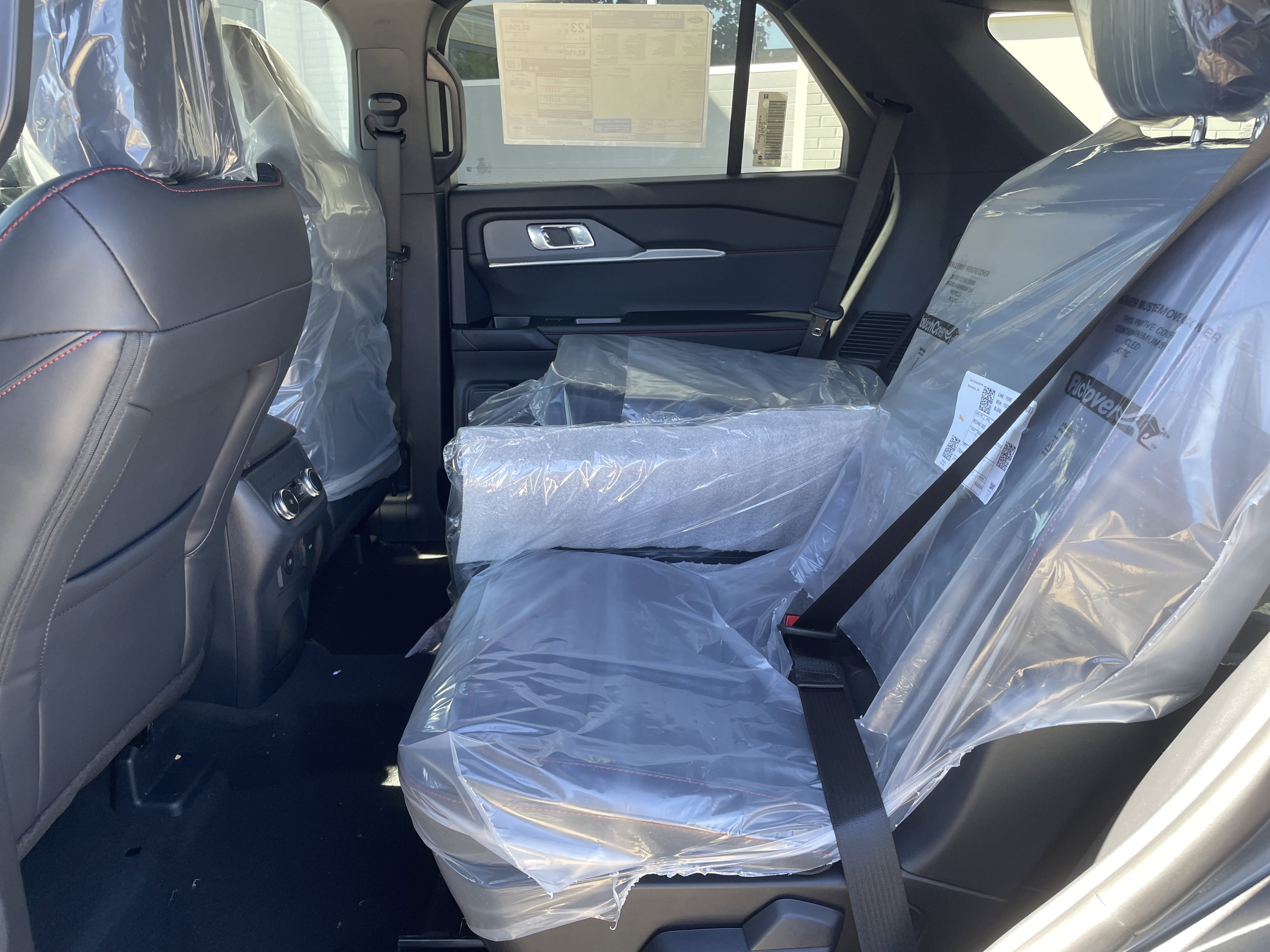New 2026 Ford Explorer ST-Line image 12