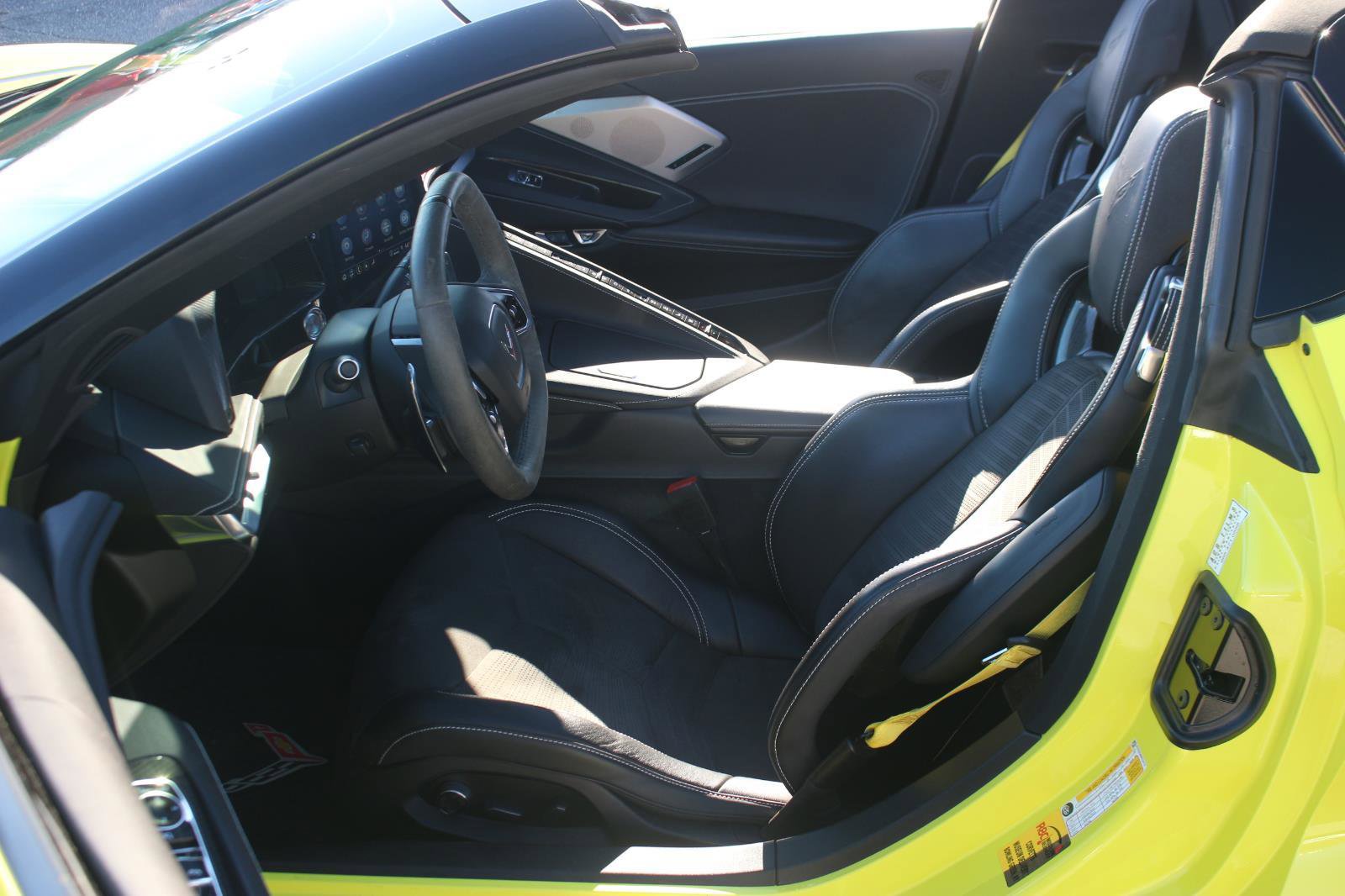 Used 2022 Chevrolet Corvette Stingray Preferred Conv w/ Z51 Performance Package image 17