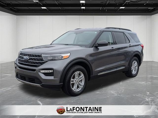 Used 2022 Ford Explorer XLT w/ Equipment Group 202A image 1