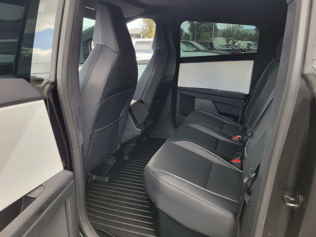 Used 2024 Tesla Cybertruck Cyberbeast AWD/4WD image 14