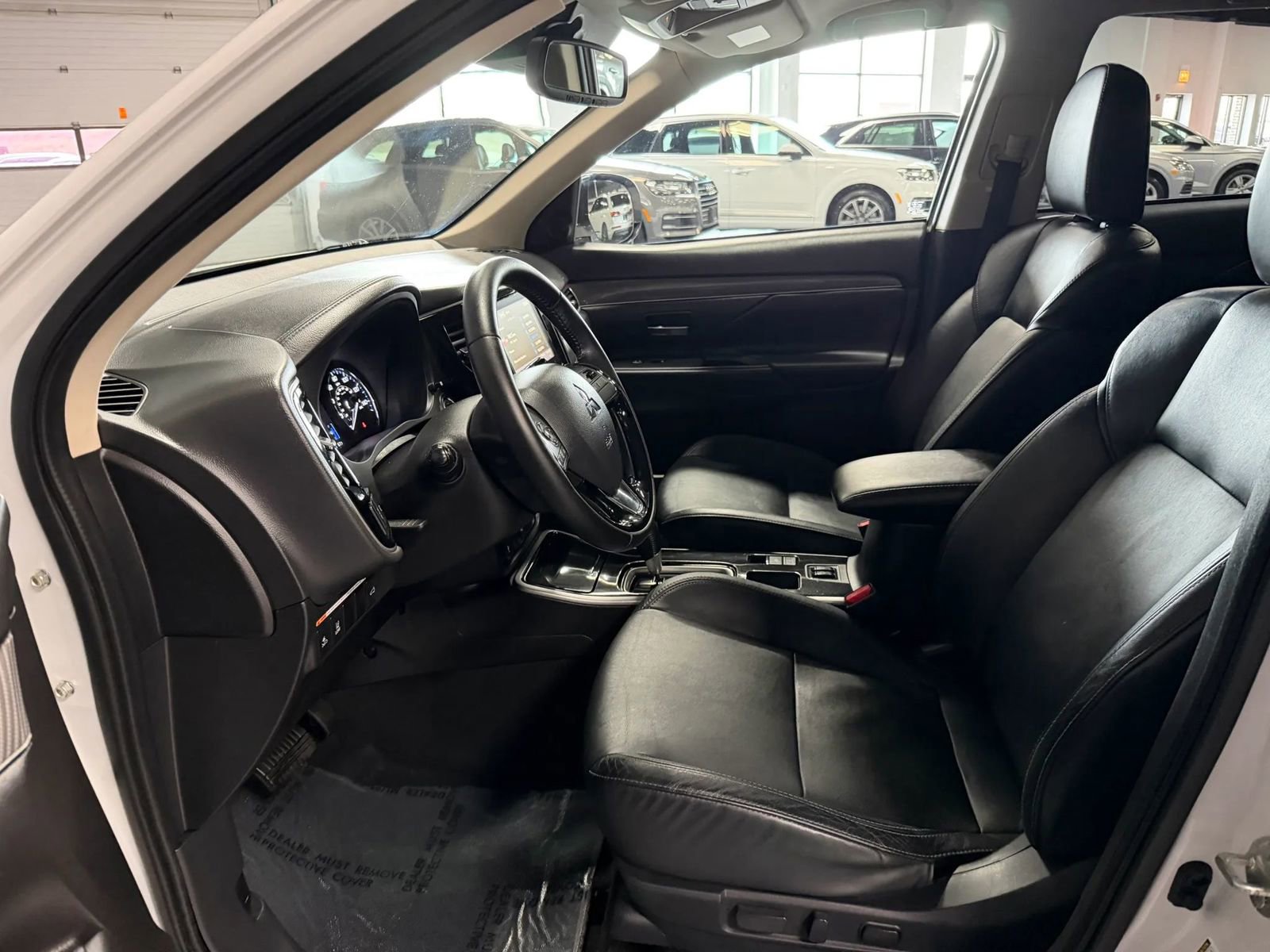 Used 2020 Mitsubishi Outlander SEL FWD image 14