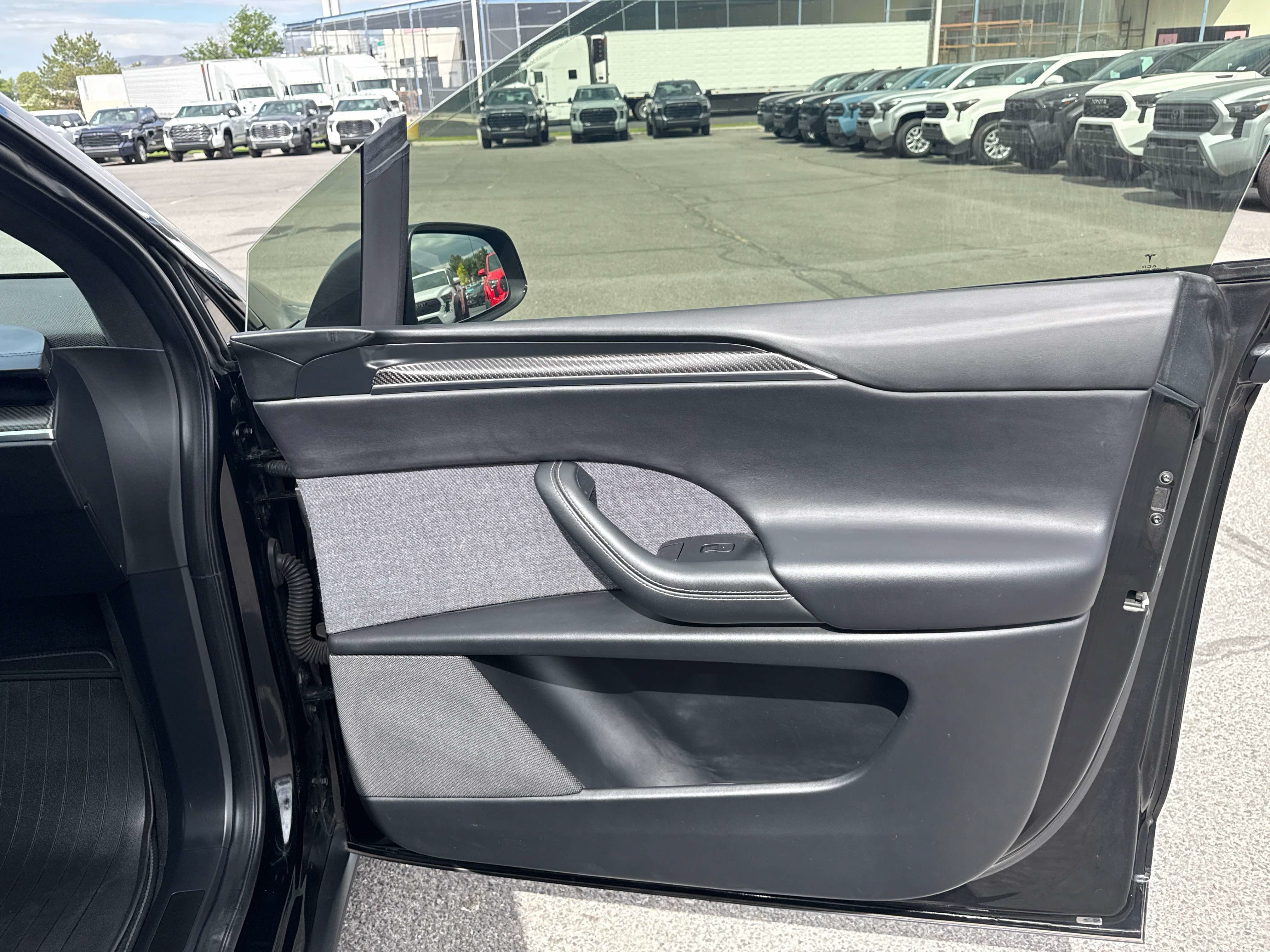 Used 2022 Tesla Model X Plaid AWD/4WD image 21