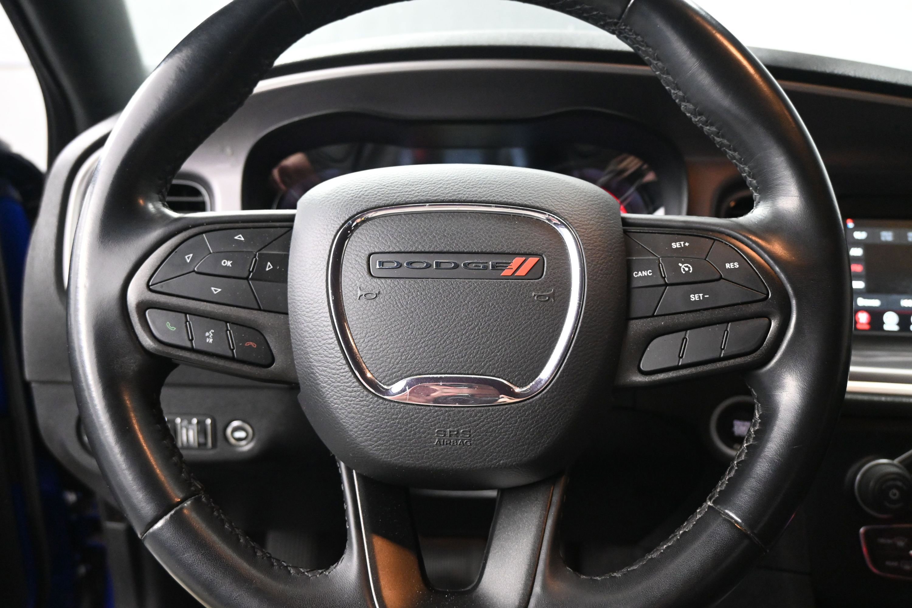 Used 2022 Dodge Charger SXT w/ Blacktop Package RWD image 11