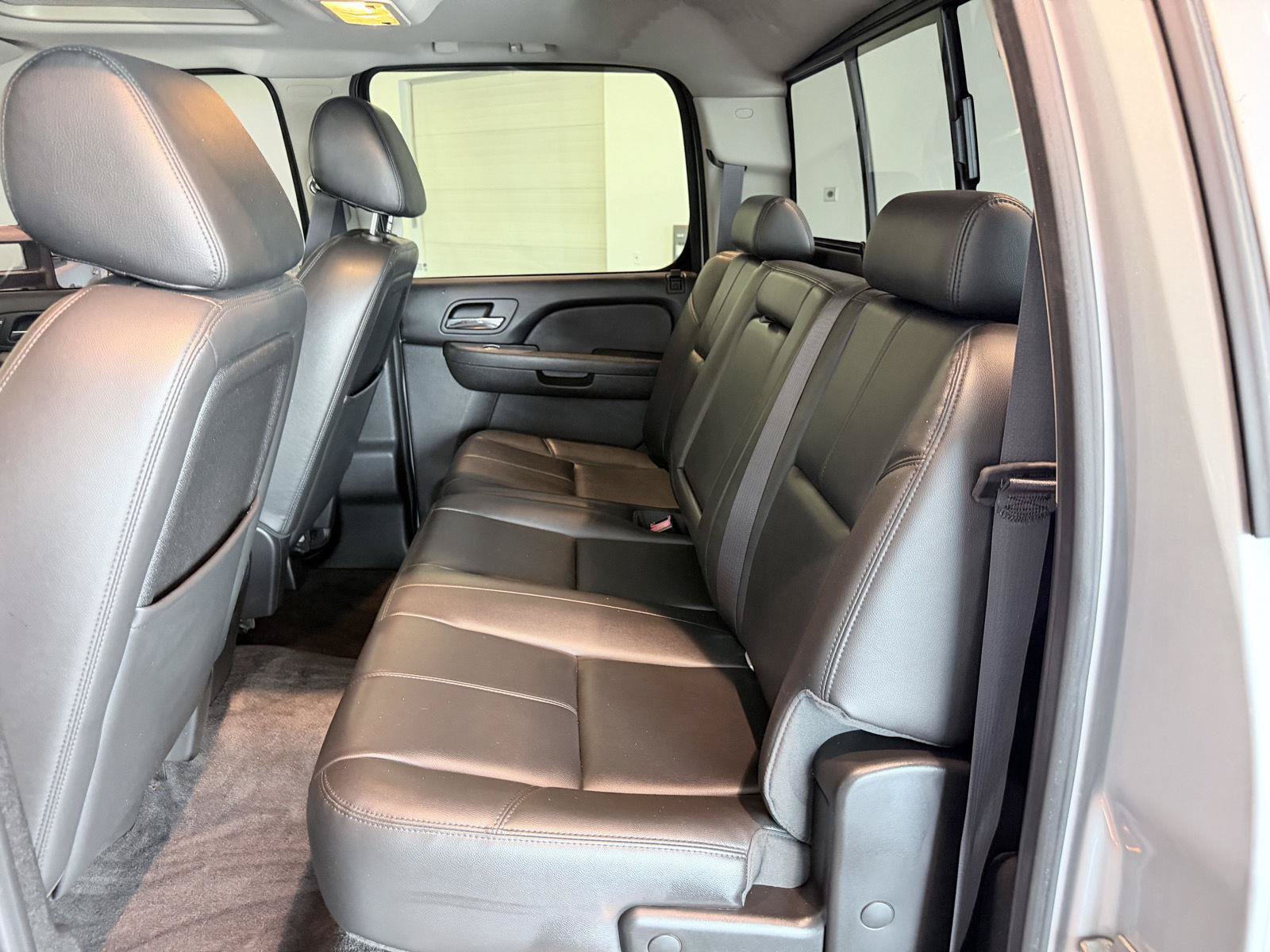 Used 2014 Chevrolet Silverado 2500 LTZ w/ LTZ Plus Package AWD/4WD image 23