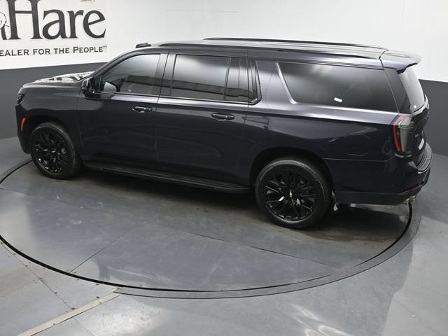 Certified 2026 Chevrolet Suburban RST w/ RST Capability Package AWD/4WD image 45