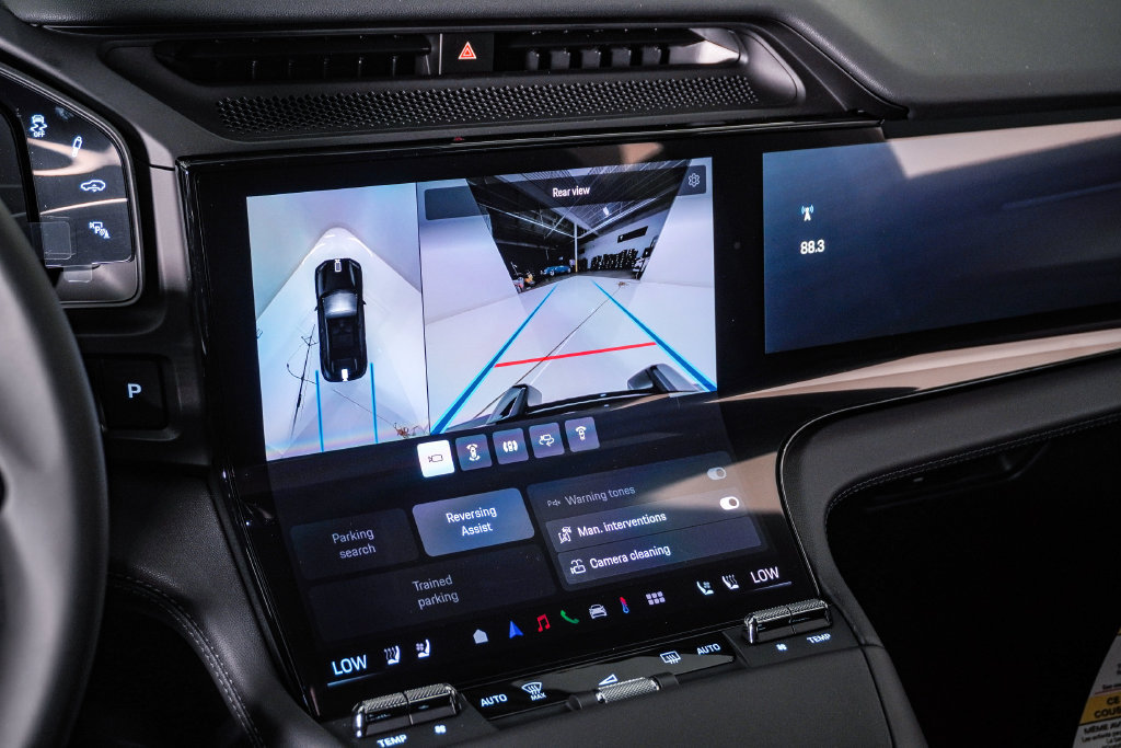 New 2026 Porsche Cayenne S AWD/4WD image 26