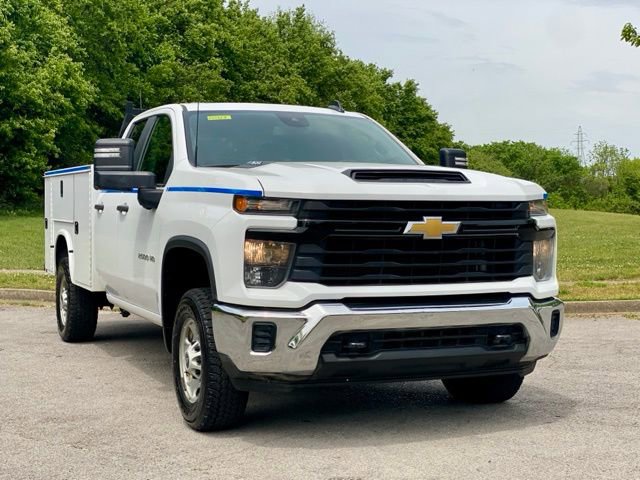 Used 2024 Chevrolet Silverado 2500 W/T w/ WT Convenience Package RWD image 9