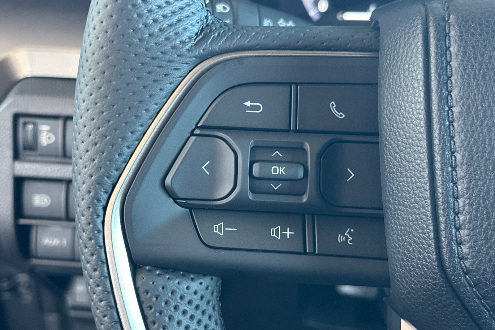 New 2025 Toyota Tacoma TRD Sport image 26