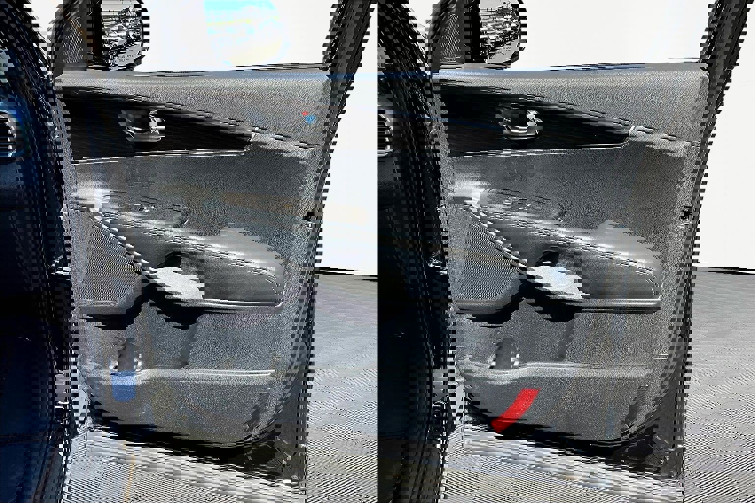 Used 2020 Kia Sorento LX image 28