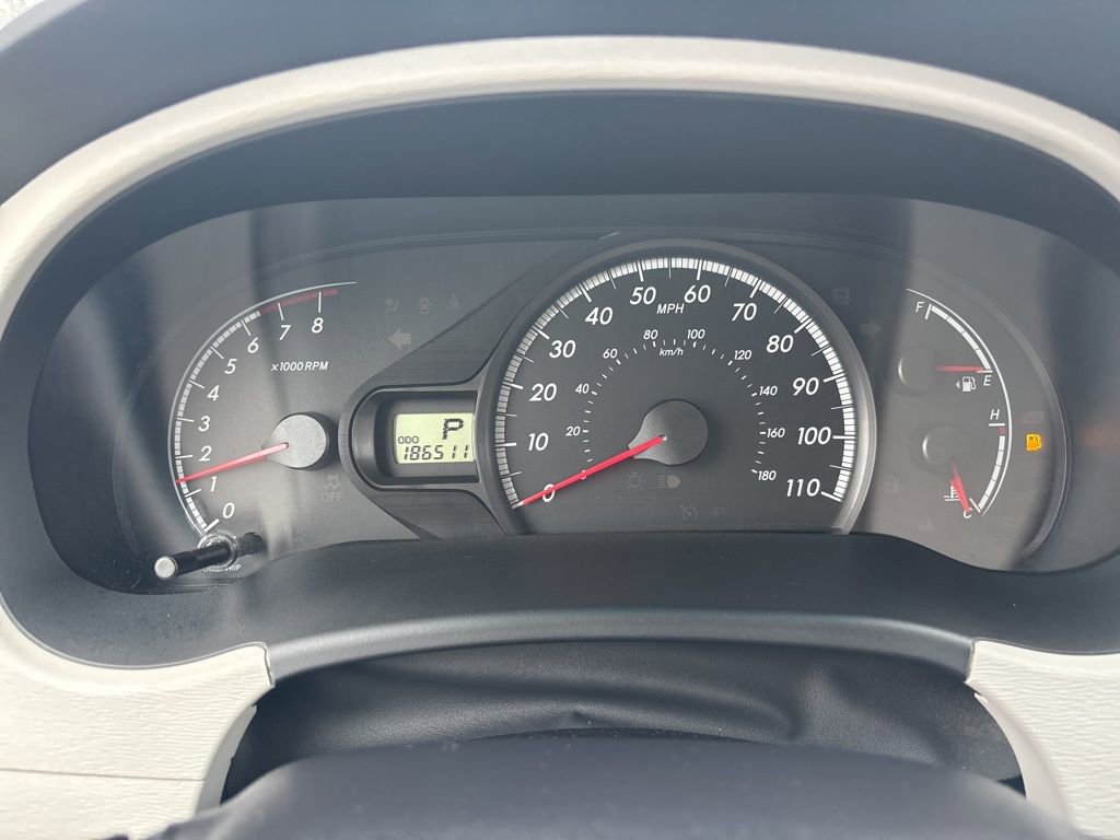 Used 2011 Toyota Sienna LE image 23