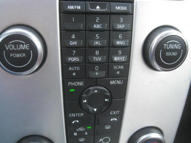 Used 2011 Volvo C70 T5 image 20