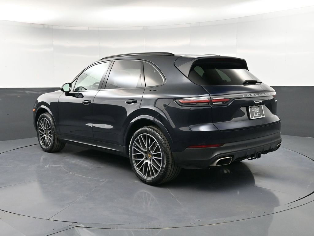 Used 2020 Porsche Cayenne AWD/4WD image 3