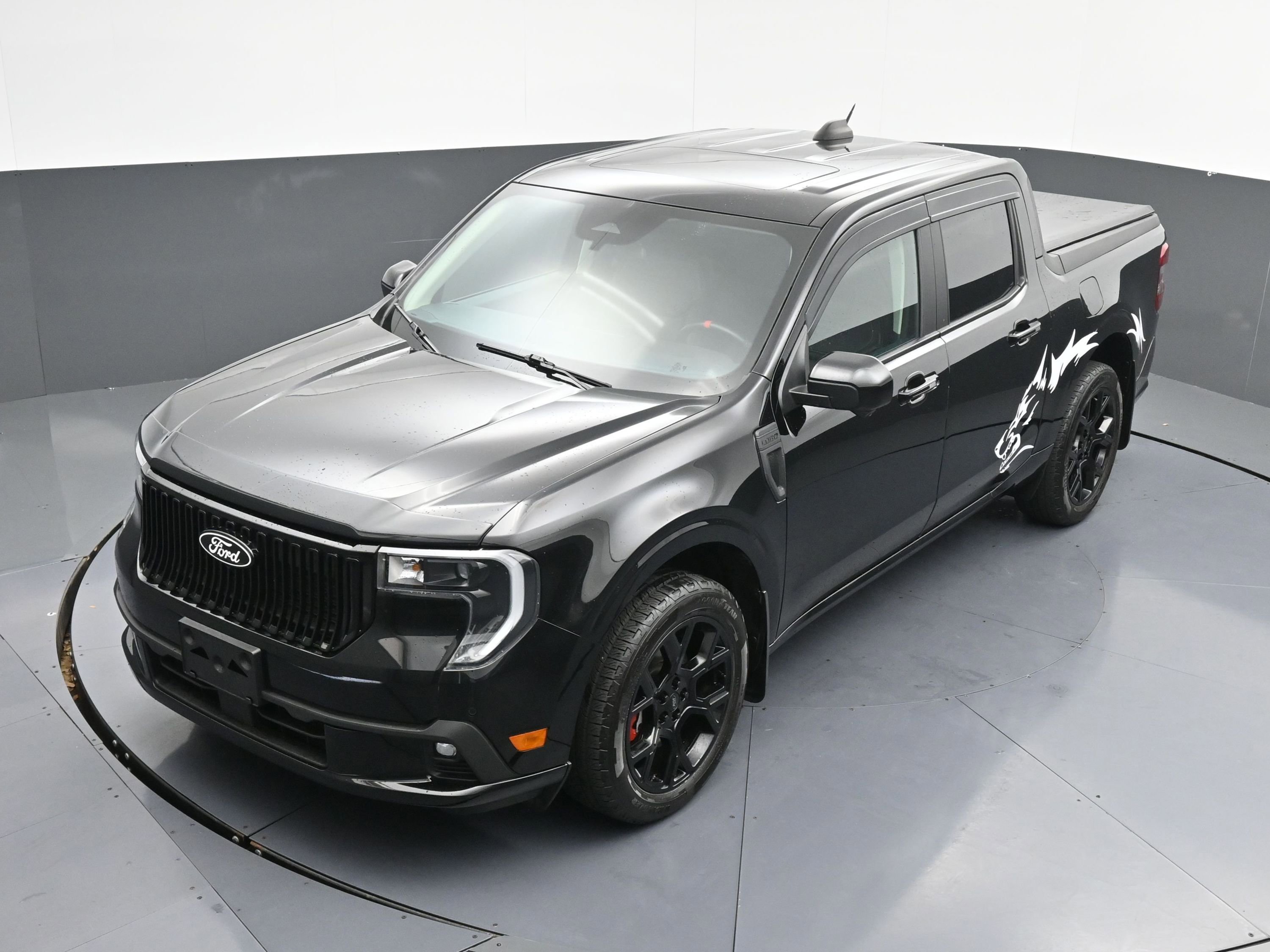 Used 2025 Ford Maverick Lobo AWD/4WD image 39