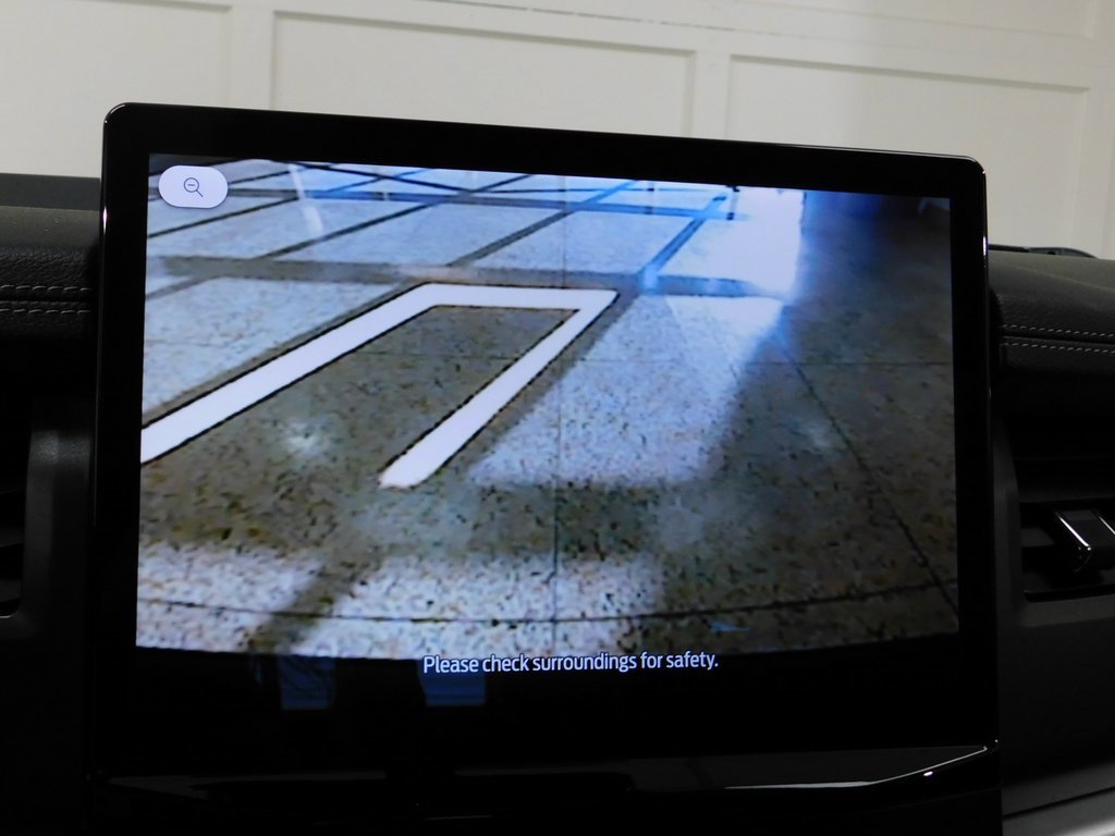 Used 2024 Ford Expedition XLT image 50